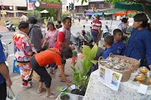 680720 สมุนพระราม ฝึกพาณิชย์บุญนิยม ขายสินค้า อุทยานบุญนิยม 6-2568 365.jpeg