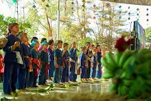 671230 สมุนพระรามแสดงร้องเพลง พิธีเปิดงานเพื่อฟ้าดิน คนมาดูงาน ทำ5ส ทำสวนบ่าย 179.jpg