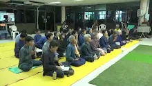 สื่อธรรมะพ่อครู(อาริยบุคคล) ตอน ชีวิตคนจะเอาอะไรกันนักหนา.mp4