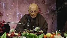 สื่อธรรมะพ่อครู(การเมืองบุญนิยม) ตอน ประชาธิปไตยไทยนิยมกอบกู้โลก.mp4