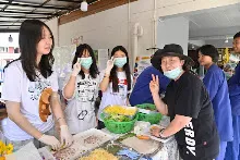 680209-12 นร. Horizon Middle School จาเกาหลี ศึกษาวัฒนธรรมบุญนิยม  บ้านราช 52.jpg