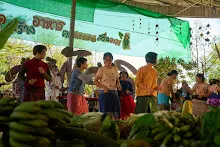 671231 สมุนพระรามไปเต้นรีวิวเพลงอย่าบอน งาน พฟด. 44.jpg