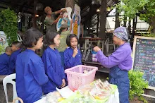 680720 สมุนพระราม ฝึกพาณิชย์บุญนิยม ขายสินค้า อุทยานบุญนิยม 6-2568 454.JPG