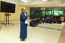 680528 อบรมนักเรียน รร.ขวาวใหญ่วิทยา ชมคลิปชีวิตร่ำให้ คลิปแนะนำชุมชน 6.JPG
