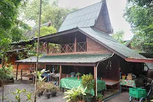 680703 เด็กสมุนพระรามนั่งรถไฟไปปฐมอโศก ร่วมงาน ๙๐ ปี ลุงจำลอง 276.jpeg