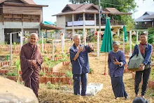 671214 สมุนพระรามทำสวนเช้า พบคณะสมณะเพาะพุทธมาเยี่ยมสวน 104.jpeg