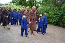 680606 สมุนพระรามร่วมเดินตามรอยโพธิสัตว์ งานอโศกรำลึก 5.jpeg