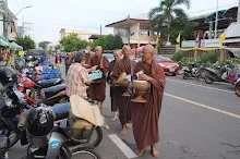 680713 สมุนพระราม ฝึกพาณิชย์บุญนิยม ขายสินค้า อุทยานบุญนิยม 5-2568 73.jpeg