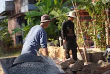 680103 สมุนพระรามดูแลสวนเช้า เย็น เปียหม่องเริ่มทำน้ำตก 38.jpg