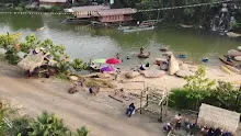 สื่อธรรมะพ่อครู(เศรษฐศาสตร์บุญนิยม) ตอน แก้ปัญหาเศรษฐกิจได้ด้วยแบบคนจน.mp4