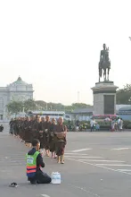 บิณฑ์หน้าลานพระรูป (15).JPG