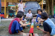 680117 สมุนพระรามปรับปรุงสวน ทาสีเสาป้ายสวนครอบครัวน่ารัก 101.jpg