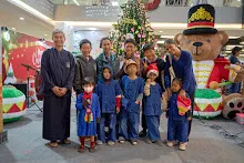 671225 สมุนพระรามร้องเพลงที่ห้างสุนีย์ ในวันคริสมาสต์ 31.jpg