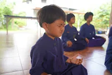 680527 ป.ต้น-อนุบาล เคารพธงชาติ ป.ปลาย กิจกรรม ถาคเช้า ก่อนไปกินข้าวศาลาฯ 130.jpeg