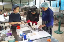680716 ภาพทำขนมปัง ฐานงานแม่สะอาด Mothers Vegan Bakery 92.JPG