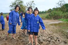 671106 กิจกรรมค่ายสมุนพระราม เล่นโคลนริมมูล5.jpg
