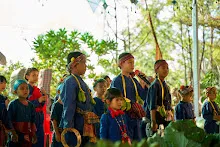 671230 สมุนพระรามแสดงร้องเพลง พิธีเปิดงานเพื่อฟ้าดิน คนมาดูงาน ทำ5ส ทำสวนบ่าย 152.jpg