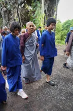 680606 สมุนพระรามร่วมเดินตามรอยโพธิสัตว์ งานอโศกรำลึก 62.jpeg