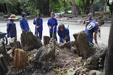 680602 สมุนพระราม และ สสธ.ขนทรายและปรับพื้นที่หน้าเฮือนศูนย์สูญ 152.JPG