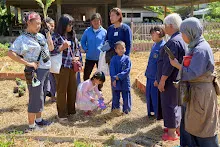 671230 สมุนพระรามแสดงร้องเพลง พิธีเปิดงานเพื่อฟ้าดิน คนมาดูงาน ทำ5ส ทำสวนบ่าย 227.jpg