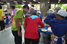680529 สมุนพระราม สาธิตทำสลัดโรล งานอบรม นร.ขวาวใหญ่วิทยา สุรินทร์ 37.jpeg