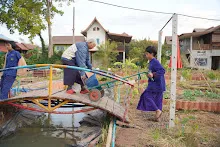 680110 สมุนพระราม ทำ 5 ส ปลูกต้นองุ่น ปรับปรุงแปลงดอกไม้ 30.jpg
