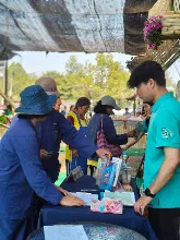 680212 สสธ.ไปทัศนศึกษาที่งานเกษตรอีสานใต้ ม.อุบล 60.jpg