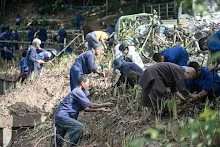 680603 รวมพลังปลูกแฝก และทองหลาง วันเฉลิมพระชนมพรรษา สมเด็จพระนางเจ้าสุทิดา 60.jpeg