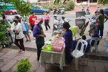 680720 สมุนพระราม ฝึกพาณิชย์บุญนิยม ขายสินค้า อุทยานบุญนิยม 6-2568 357.jpeg