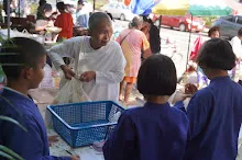 680622 สมุนพระราม ฝึกพาณิชย์บุญนิยม ขายสินค้า อุทยานบุญนิยม 235.jpeg