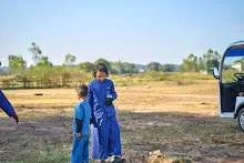 671221 เช้าสมุนพระรามดูแลสวน และขนหินทำน้ำตก บ่ายเล่นเกมกับครูโหน่ง 204.jpg