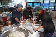 680716 ภาพทำขนมปัง ฐานงานแม่สะอาด Mothers Vegan Bakery 440.JPG