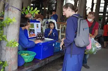 680629 สมุนพระราม ฝึกพาณิชย์บุญนิยม ขายสินค้า อุทยานบุญนิยม 4-2568 213.jpeg