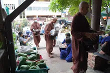 680720 สมุนพระราม ฝึกพาณิชย์บุญนิยม ขายสินค้า อุทยานบุญนิยม 6-2568 182.JPG