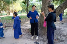 671225 สมุนพระรามร้องเพลงที่ห้างสุนีย์ ในวันคริสมาสต์ 257.jpg