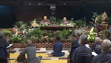 สื่อธรรมะพ่อครู ตอน ทางเดิน 2 อย่าง โลกุตระกับโลกียะ-_.mp4