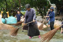 680511 ภาพโฮมแฮงขัดนำตกองค์พระพุทธธาในวันวิสาขฯ 9.jpeg