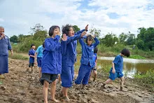 671106 กิจกรรมค่ายสมุนพระราม เล่นโคลนริมมูล18.jpg