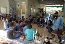 671228 สมุนพระรามเข้าค่าย เรียนการปรับปรุงพันธุ์พุทธรักษา เล่นเกมกินวิบาก พาทัวร์รถราง 269.jpg