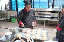 680716 ภาพทำขนมปัง ฐานงานแม่สะอาด Mothers Vegan Bakery 129.JPG