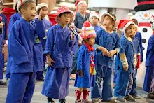 671225 สมุนพระรามร้องเพลงที่ห้างสุนีย์ ในวันคริสมาสต์ 116.jpg