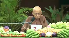 สื่อธรรมะพ่อครู ตอน พระพุทธเจ้าสร้างประชาธิปไตยหรือไม่ในยุคท่าน.mp4