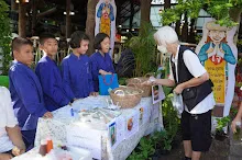 680615 สมุนพระราม ฝึกพาณิชย์บุญนิยม ขายสินค้า อุทยานบุญนิยม 3-2568 46.JPG