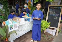 680629 สมุนพระราม ฝึกพาณิชย์บุญนิยม ขายสินค้า อุทยานบุญนิยม 4-2568 391.jpeg