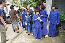 680628 เด็กสมุนพระรามร่วมทำบุญขึ้นบ้านใหม่ ญาติน้องบัว บ้านคำกลาง 532.jpeg