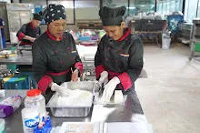 680716 ภาพทำขนมปัง ฐานงานแม่สะอาด Mothers Vegan Bakery 99.JPG