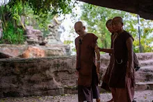 660902 พ่อครูเดินเช้า ริมมูล อนุบาลตุ๊กติ้ว อาคารบวร