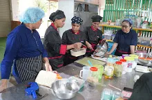 680716 ภาพทำขนมปัง ฐานงานแม่สะอาด Mothers Vegan Bakery 60.JPG