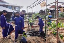 671216 สมุนพระราม ห่มดินสวนน่ารักด้วยฟางข้าว วัดระดับน้ำคลองไส้ไก่ 107.jpg