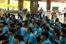 680528 อบรมนักเรียน รร.ขวาวใหญ่วิทยา ชมคลิปชีวิตร่ำให้ คลิปแนะนำชุมชน 58.JPG